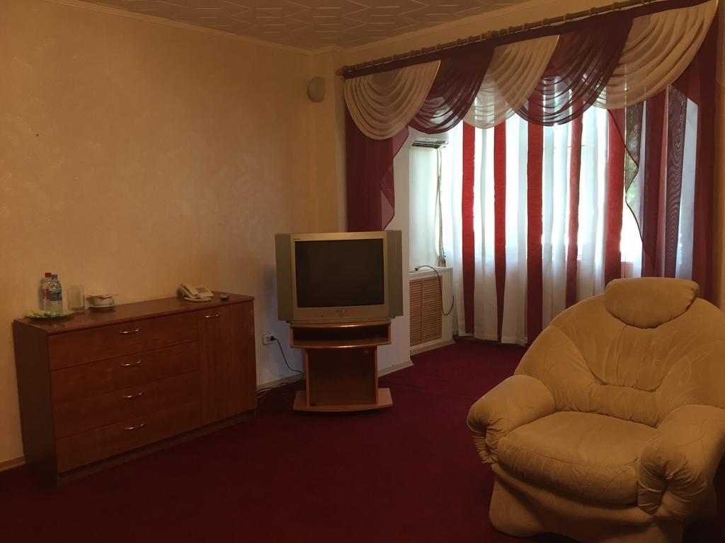 אקטאו Hotel Zelenaya חדר תמונה